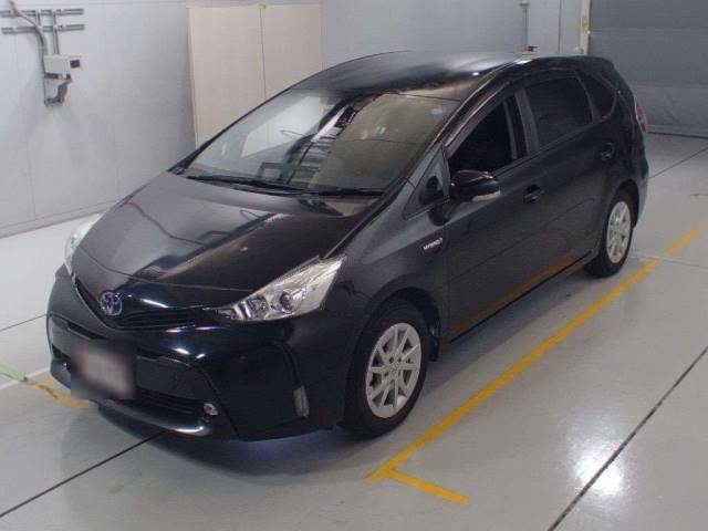 33249 TOYOTA PRIUS ALPHA ZVW40W 2018 г. (CAA Chubu)